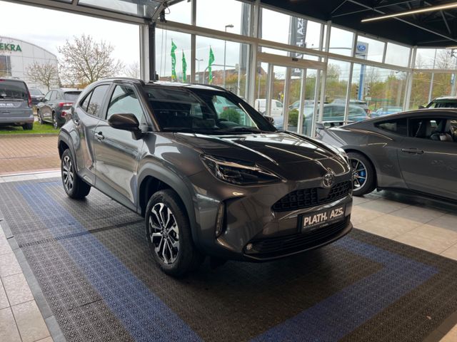 Toyota Yaris Cross  Hybrid Team-D Winter- & Safety-Paket