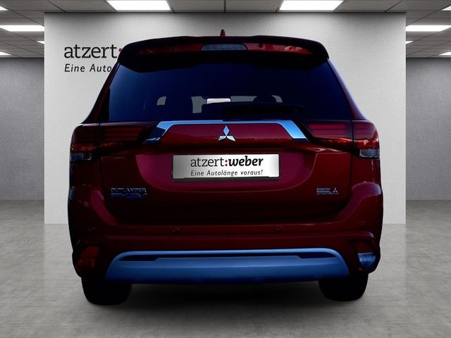 Fahrzeugabbildung Mitsubishi Outlander Plus Spirit 2.4 PHEV 4WD Leder 360°