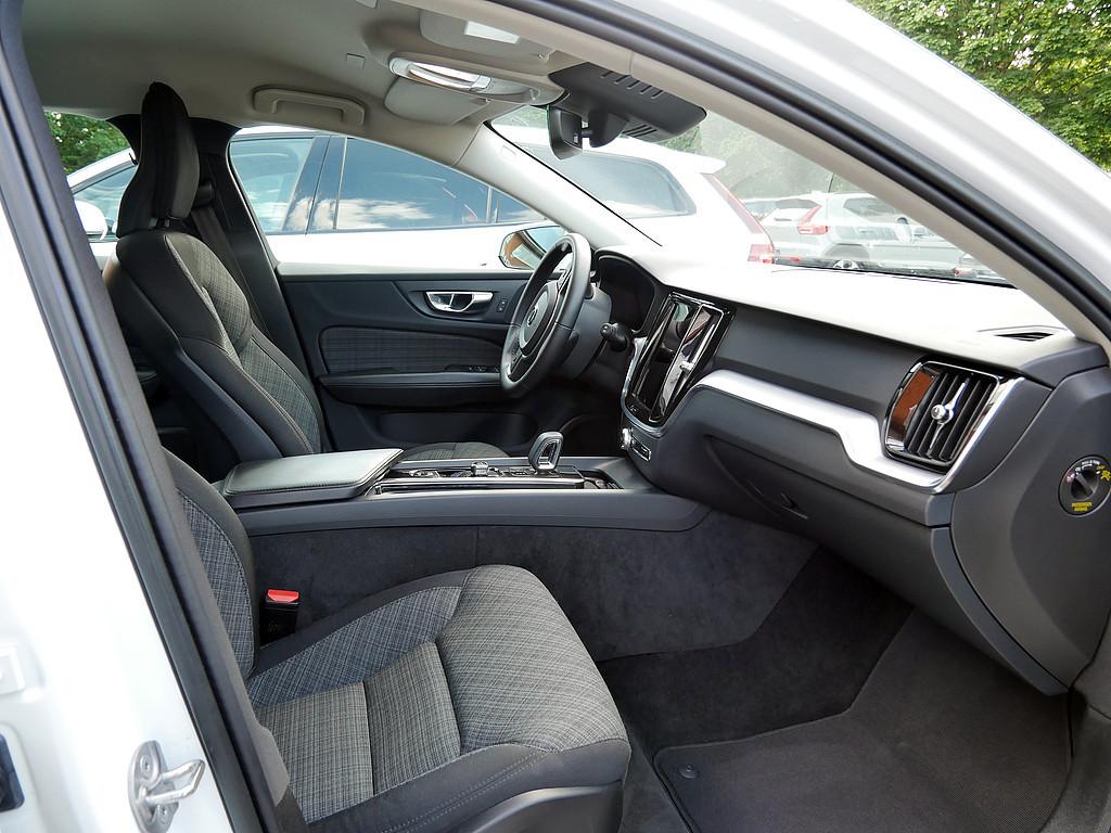 Volvo V60 B3 Core, миниатюра 8