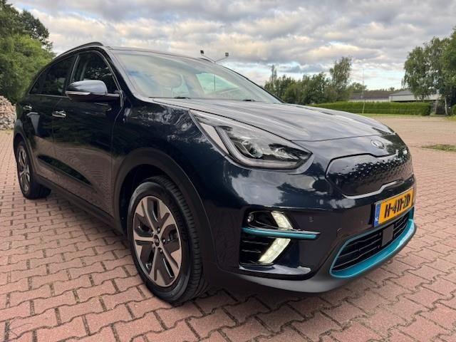 Kia Niro E-NIRO EXECUTIVELINE 64KWH 3FASE LADEN/THAA
