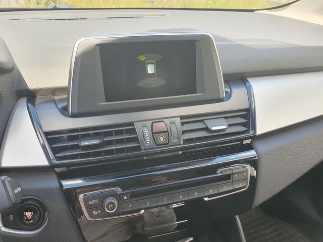 BMW 216 2 Active Tourer 216 i Advantage