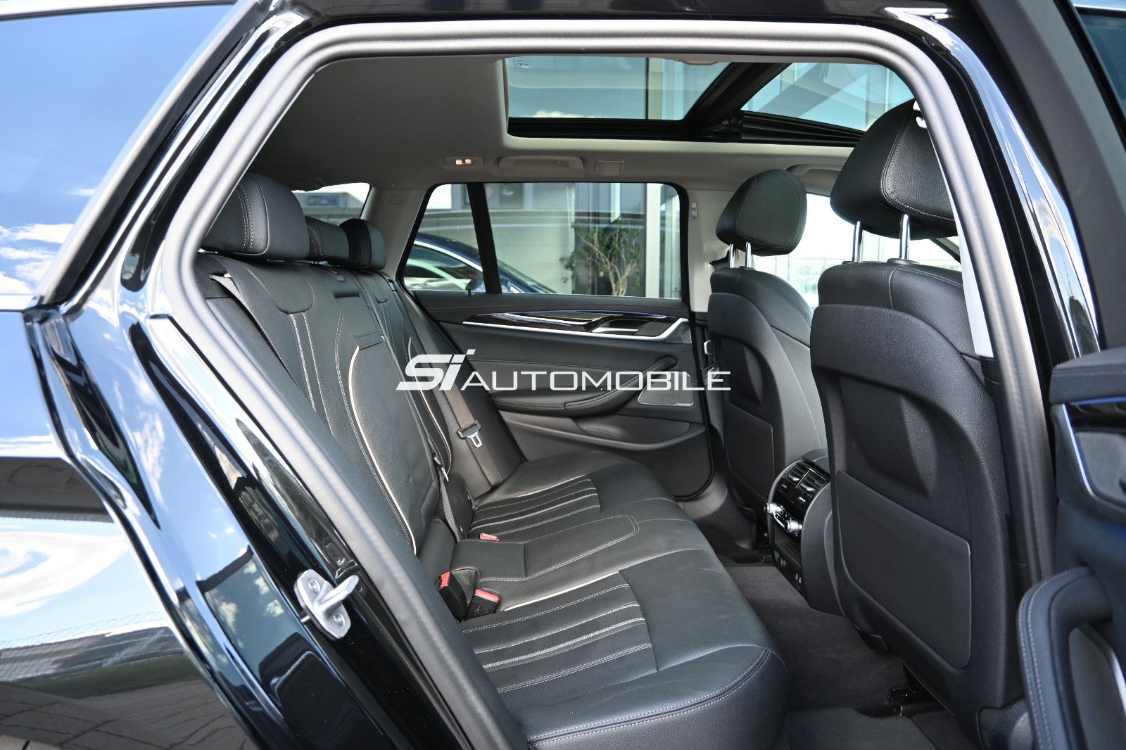 Fahrzeugabbildung BMW 530d xDr. Touring Luxury °UVP 95.800€°ADAP.DRIVE