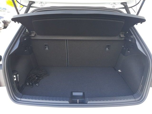 Fahrzeugabbildung Audi A1 Sportback S line 30TFSI S-tronic Navi 18" LED