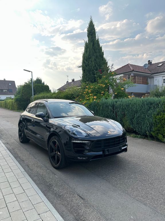 Image of Porsche Macan