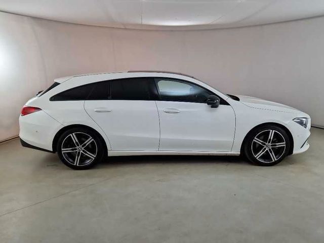 Mercedes-Benz MERCEDES-BENZ CLA 180 d Automatic Sport SHOOTING