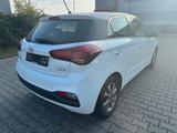 Hyundai i20 1.2 62kW Style  - Hyundai i20: 6.1