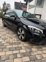 Mercedes-Benz Mercedes CLA 200D Shooting Break - Mercedes-Benz CLA 200 in Hannover