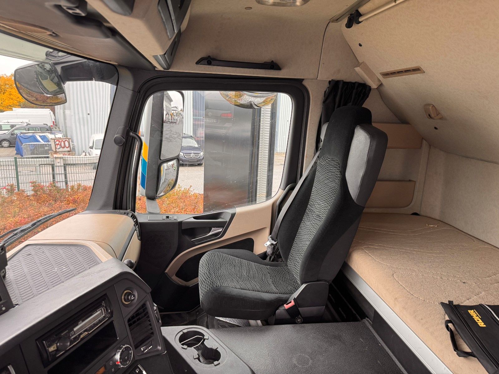 Fahrzeugabbildung Mercedes-Benz Actros 2643 L 6x2