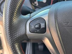 FORD Tourneo Courier 1.5 TDCi Sport*Navi*DAB*Winter-P