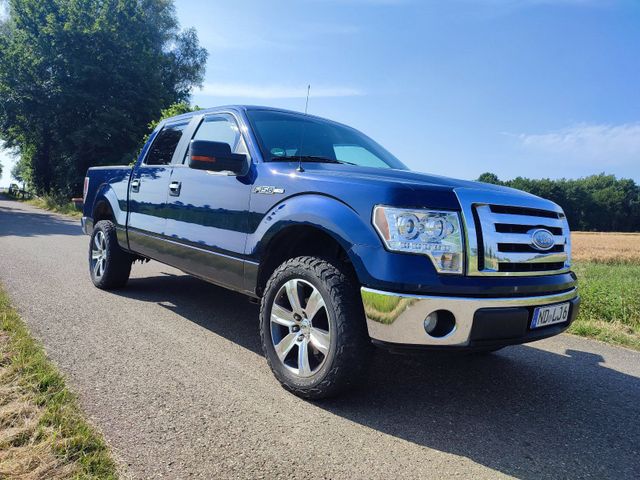 Ford F150 XLT 4.6 V8 mit LPG und TÜV neu i...