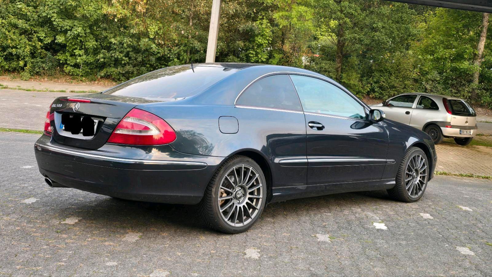 Mercedes-Benz CLK 500