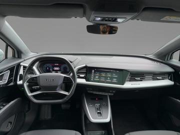 صورة 10 لـ 2024 AUDI Q4 E-TRON