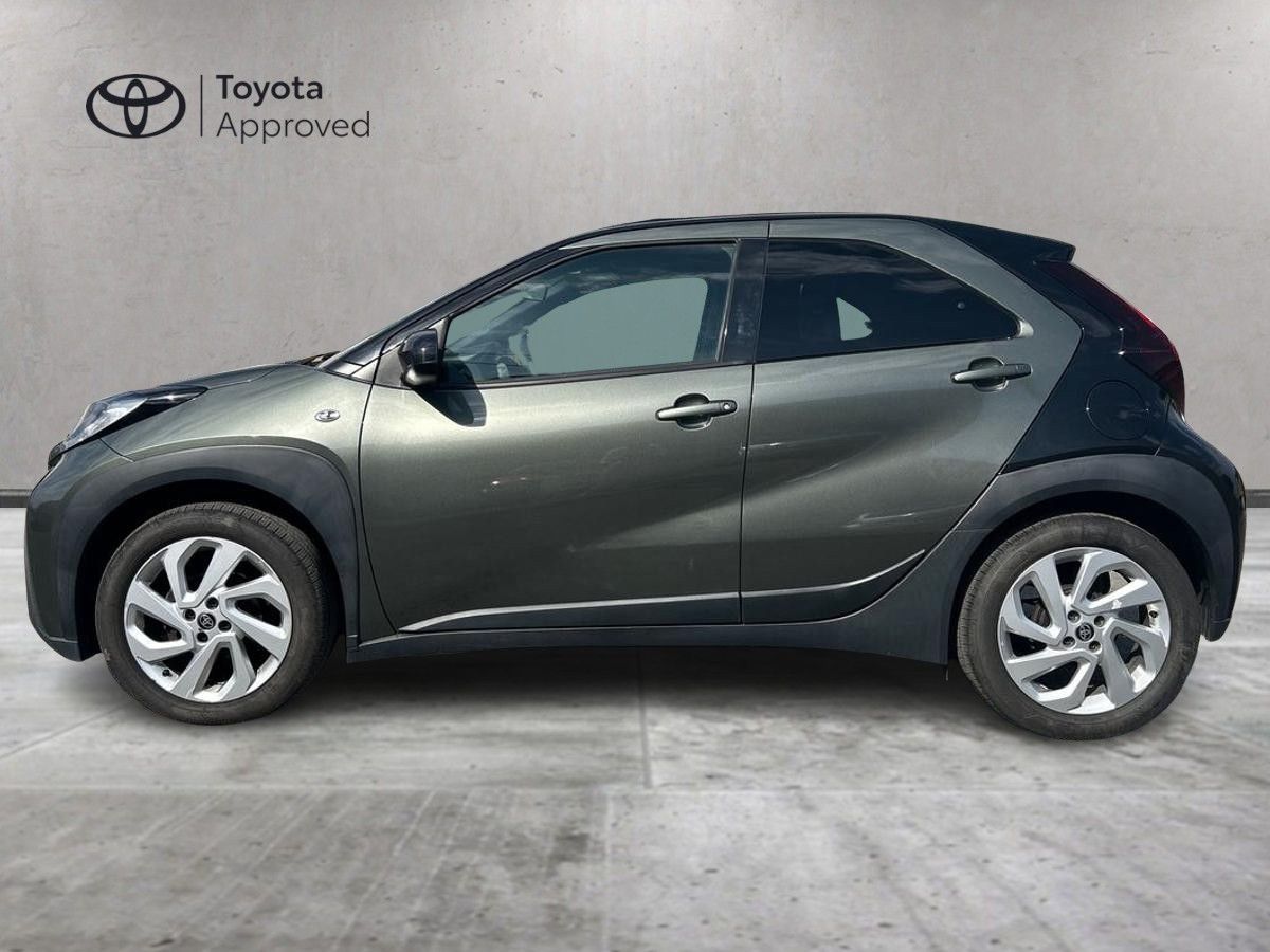 Other TOYOTA Aygo X - Aygo X 1.0 VVT-i 72 CV 5 porte T imagem 3