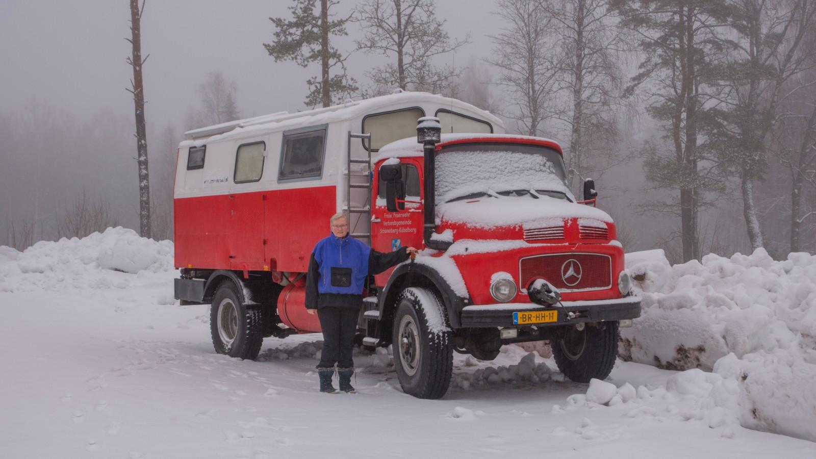 Mercedes-Benz 1113B 4x4