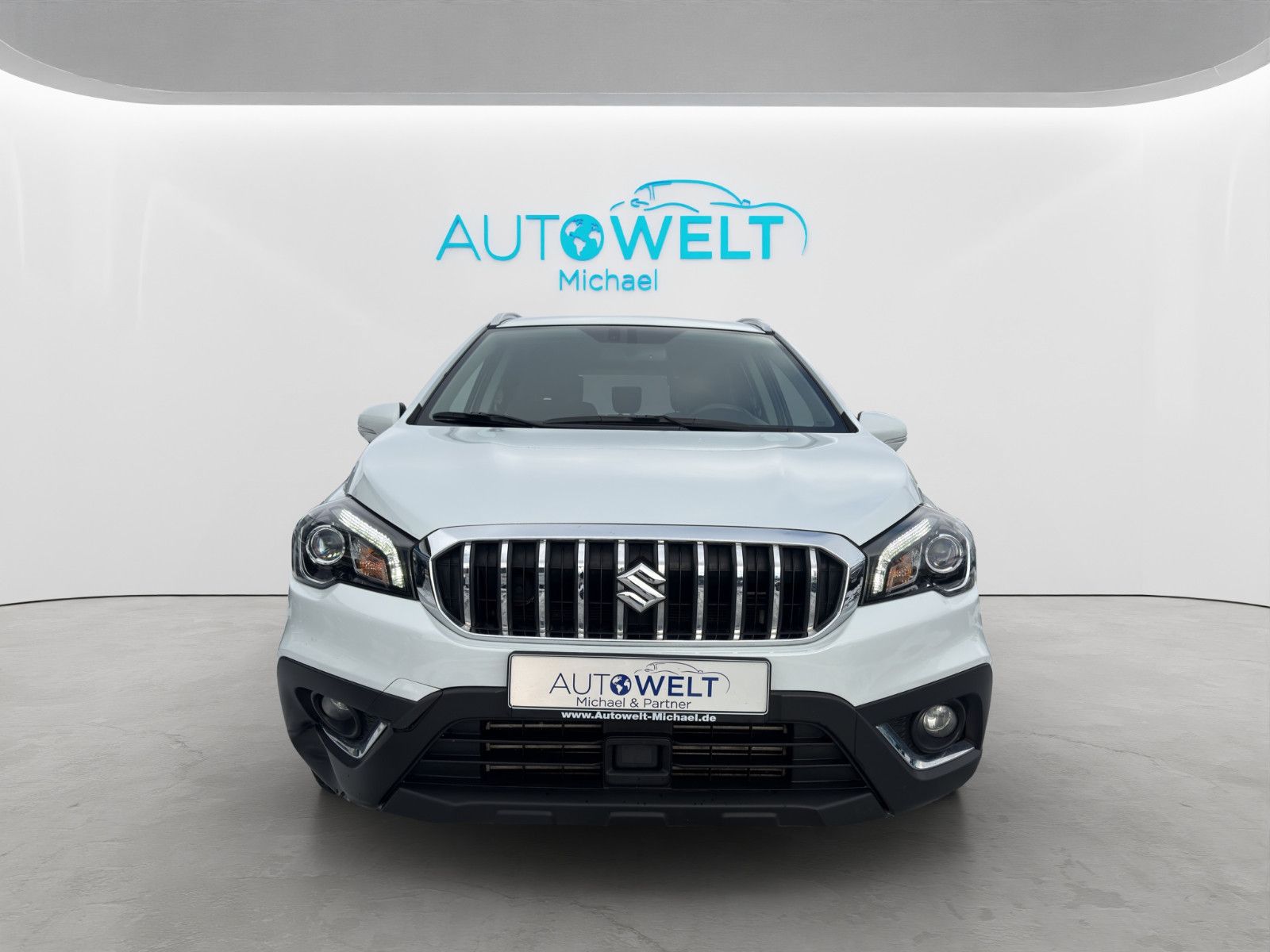 Suzuki SX4 S-Cross 1.4 Aut. KAM ACC XEN APP NAV TÜV NEU imagem 2