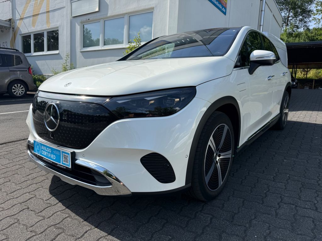Mercedes-Benz EQE SUV