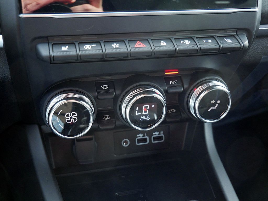 Fahrzeugabbildung Renault Arkana Esprit Alpine TCe 140 EDC