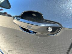 Fahrzeugabbildung Audi A4 Avant 40 TDI S-Line S-tronic AHK LED Navi 1Hd