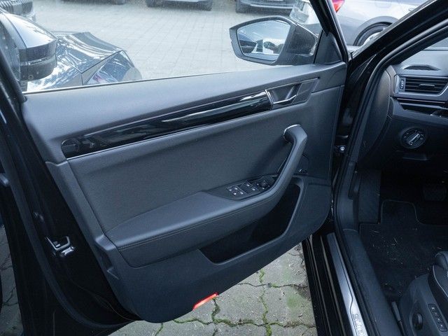 Superb Combi 1.4 iV L&K DSG 360°+AHK+DCC+MATRIX