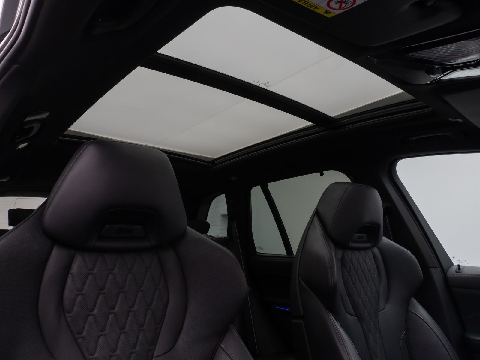 Fahrzeugabbildung BMW X5 xD30d M Sport Pro Panoram 360°HUD DAB H/K AHK