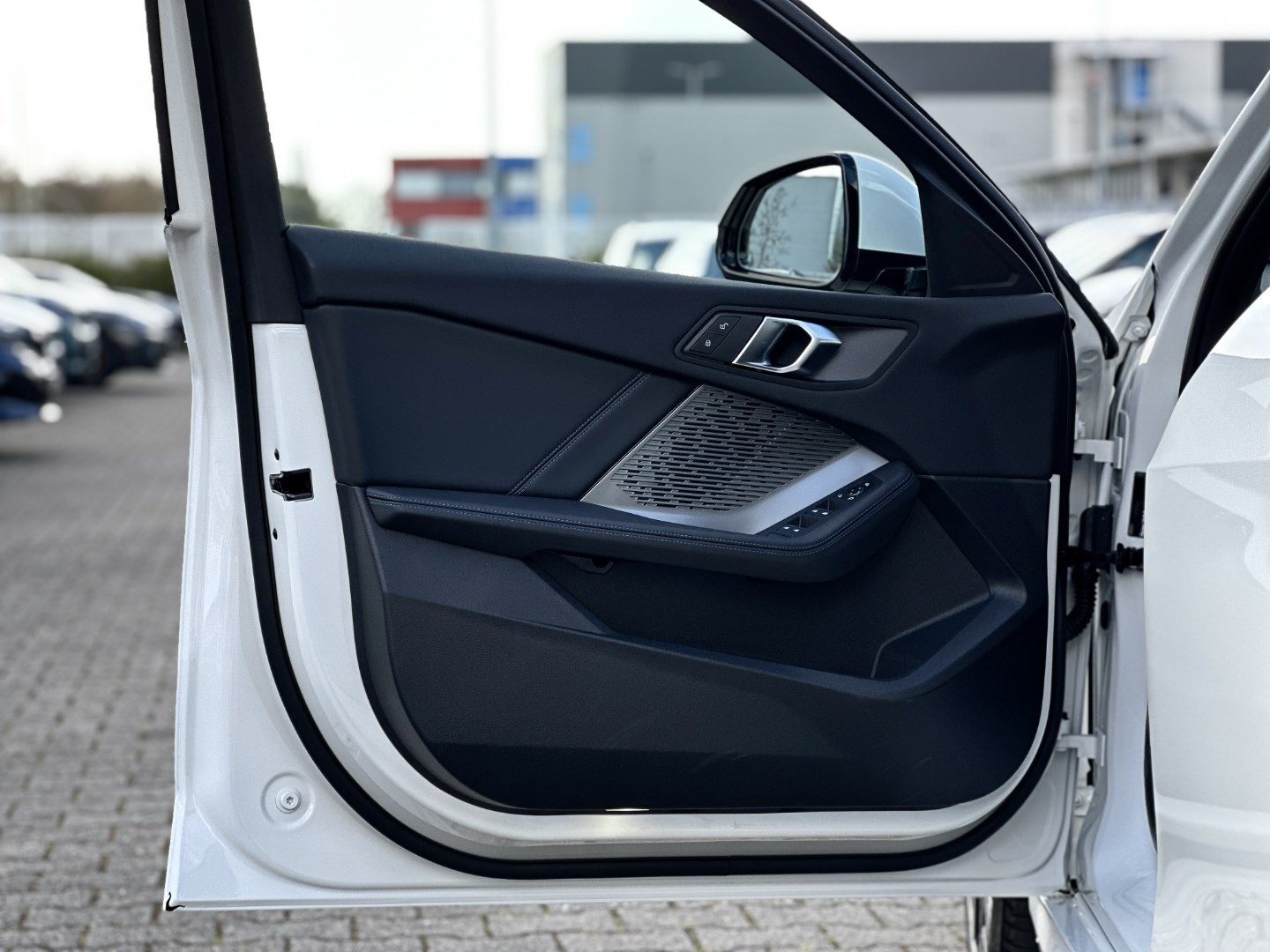 BMW 120 - Bild 8