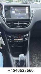 Peugeot 208 Allure - Peugeot Gebrauchtwagen von 2015