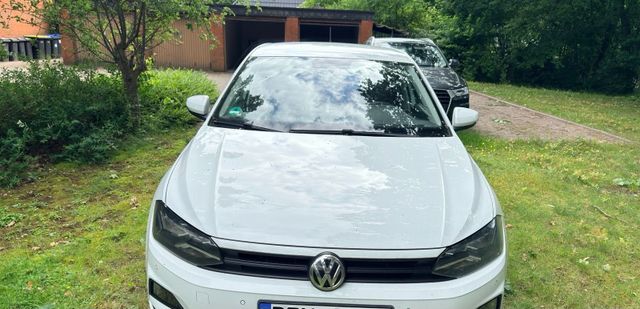 VW VW Polo 1.0 TSI 70 KW-gepflegter Kleinwage...