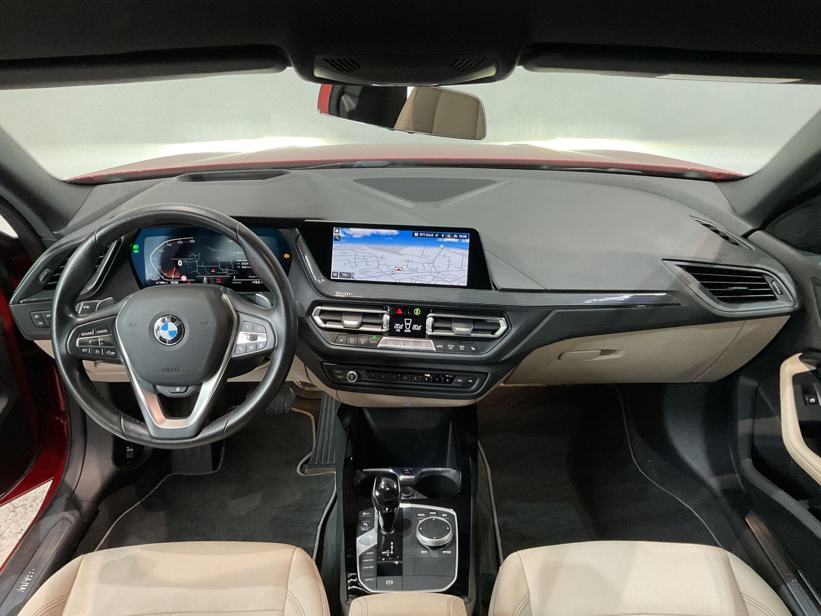 Fahrzeugabbildung BMW 220i xDrive Gran Coupé Luxury Line Head-Up HiFi