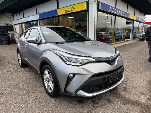 Toyota TOYOTA C-HR 1.8 Hybrid E-CVT Business