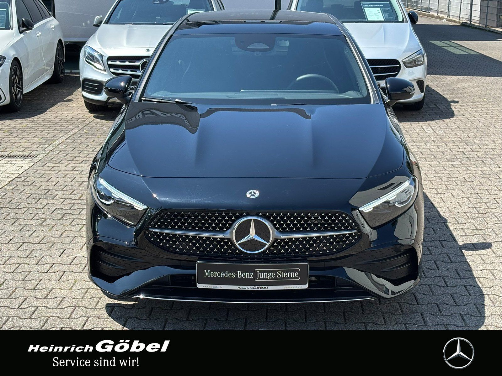 Fahrzeugabbildung Mercedes-Benz A 200 AMG*TOTWINKEL*DISTRONIC*KAMERA*AMBIENTEBEL