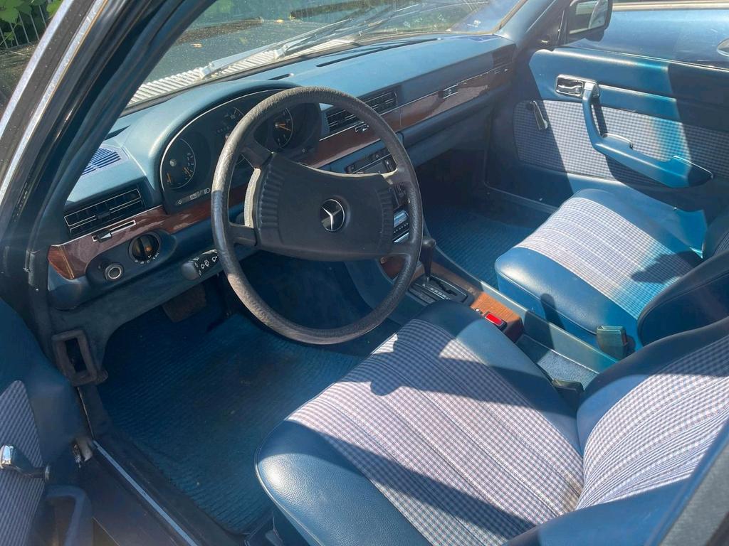 Mercedes-Benz 280