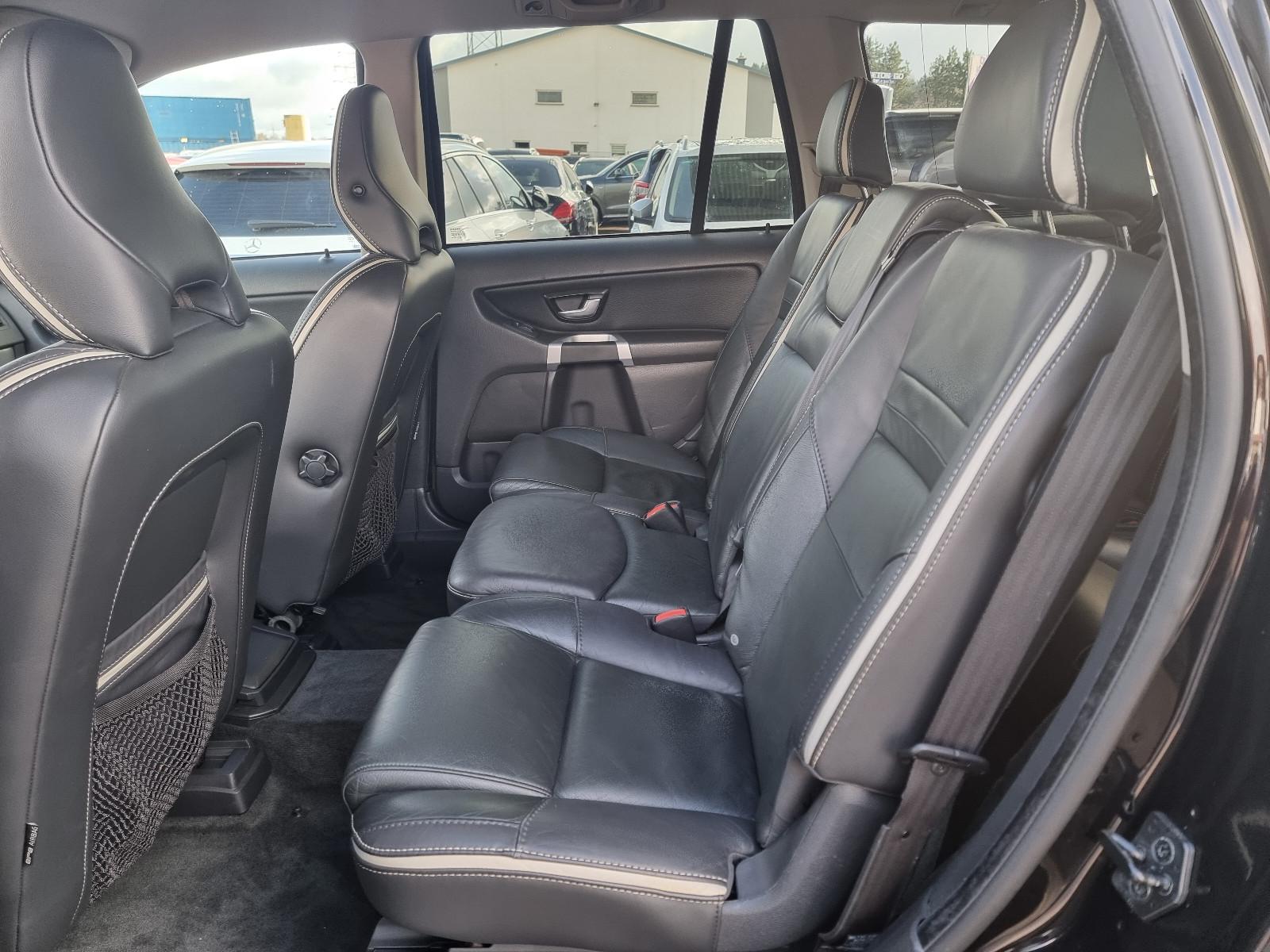 VOLVO XC90 2.4 D5 200 ch R-DESIGN AWD BVA 7 PLACES 2ème MAIN - CUIR - ATTELAGE - 174600 km