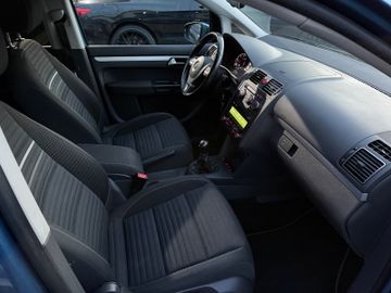Volkswagen Touran - 7