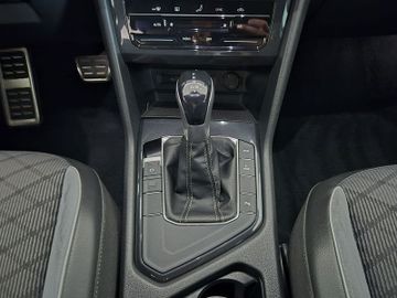 Volkswagen Tiguan - 11