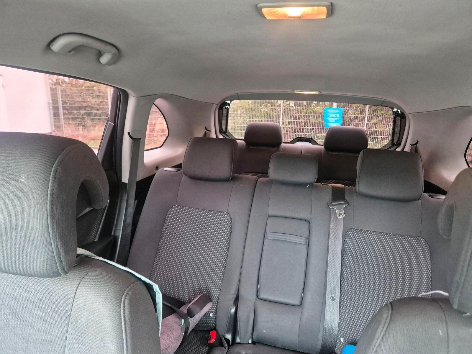 Chevrolet Captiva 2012 — photo 15