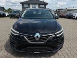Renault Megane E-tech 1.6ltr*Plug in hybrid - Renault Megane mit Hybrid-Antrieb