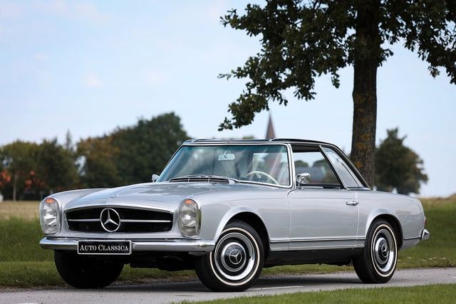 Mercedes-Benz 230 SL Pagoda