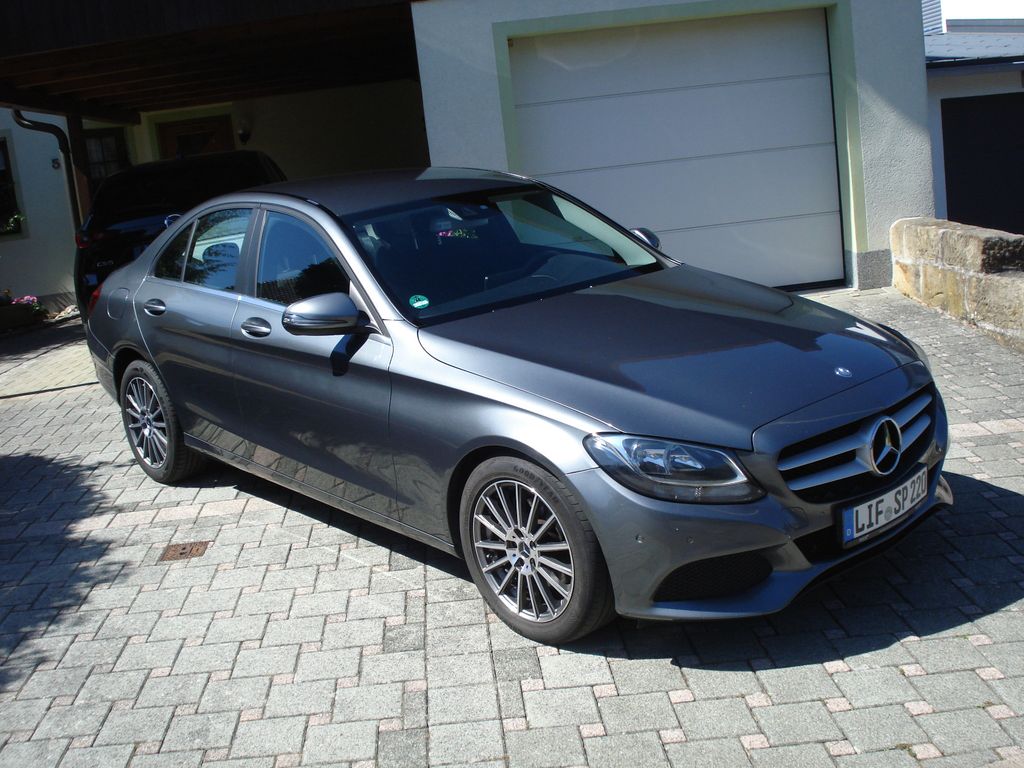 Image of Mercedes-Benz C 220