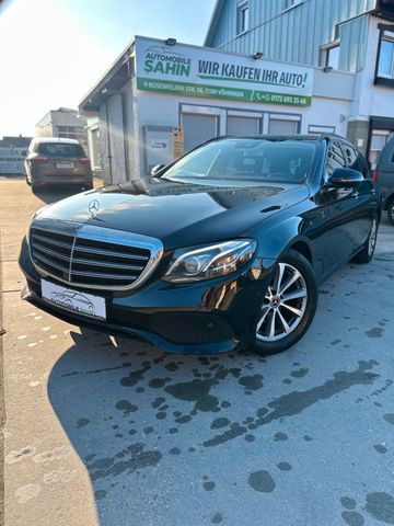 Mercedes-Benz E220d T-Modell , Automatik, LED, 1.Hand