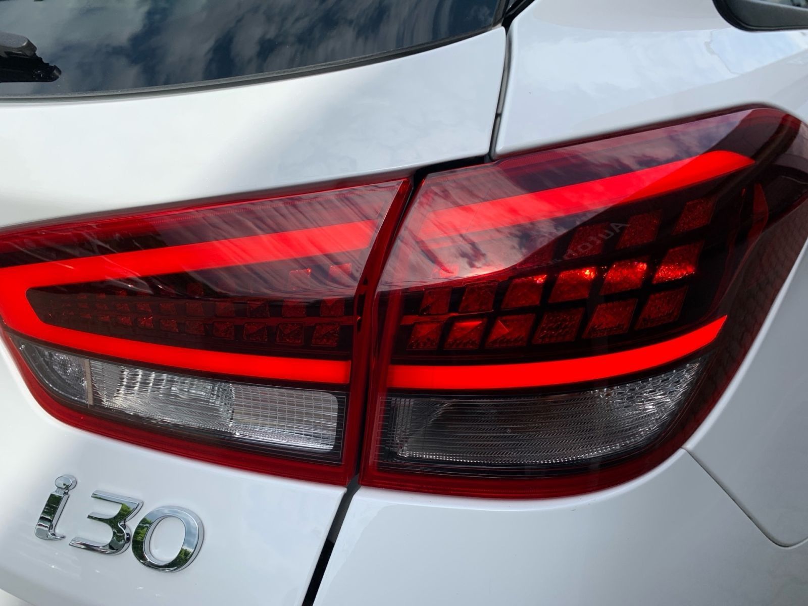 Fahrzeugabbildung Hyundai i30 Kombi 1.5 T-GDI 7-DCT N-Line Mild-Hybrid