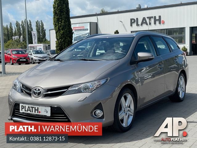 Toyota Auris Touring Sports