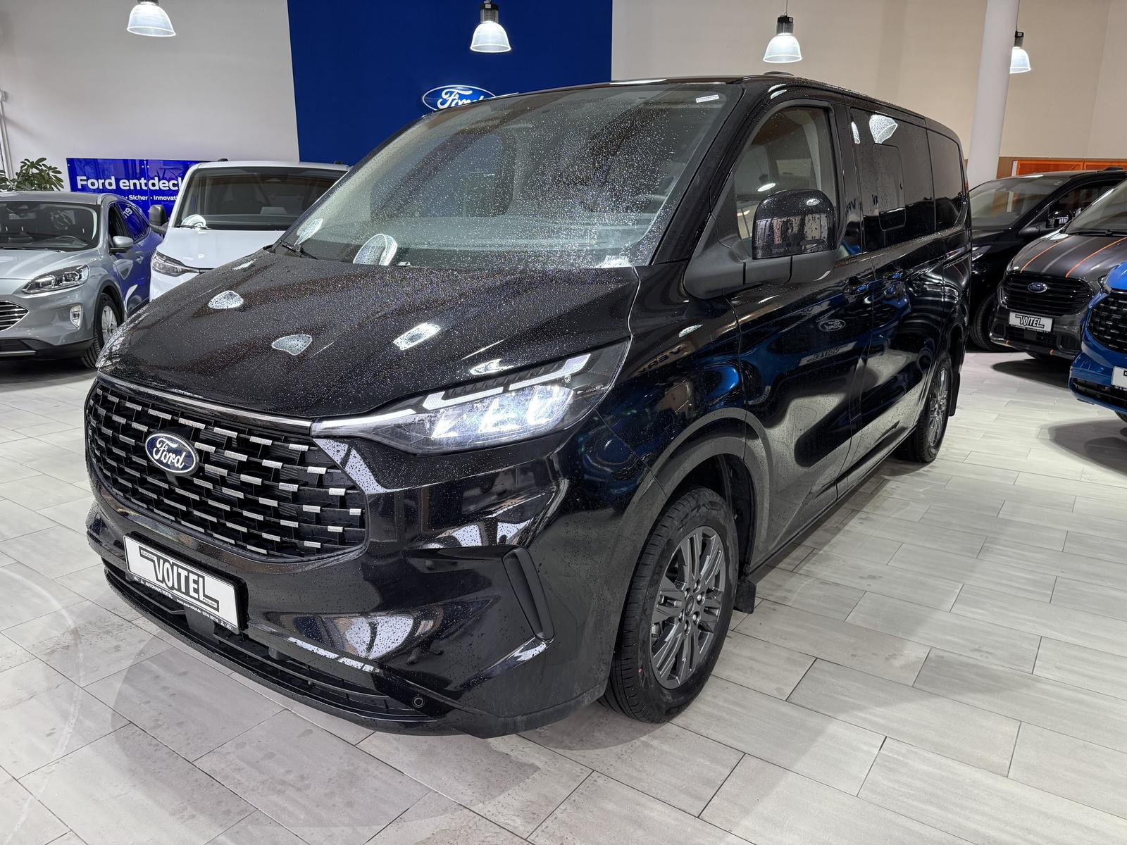 Ford Tourneo Custom 2.0 EcoBlue L1 Titanium
