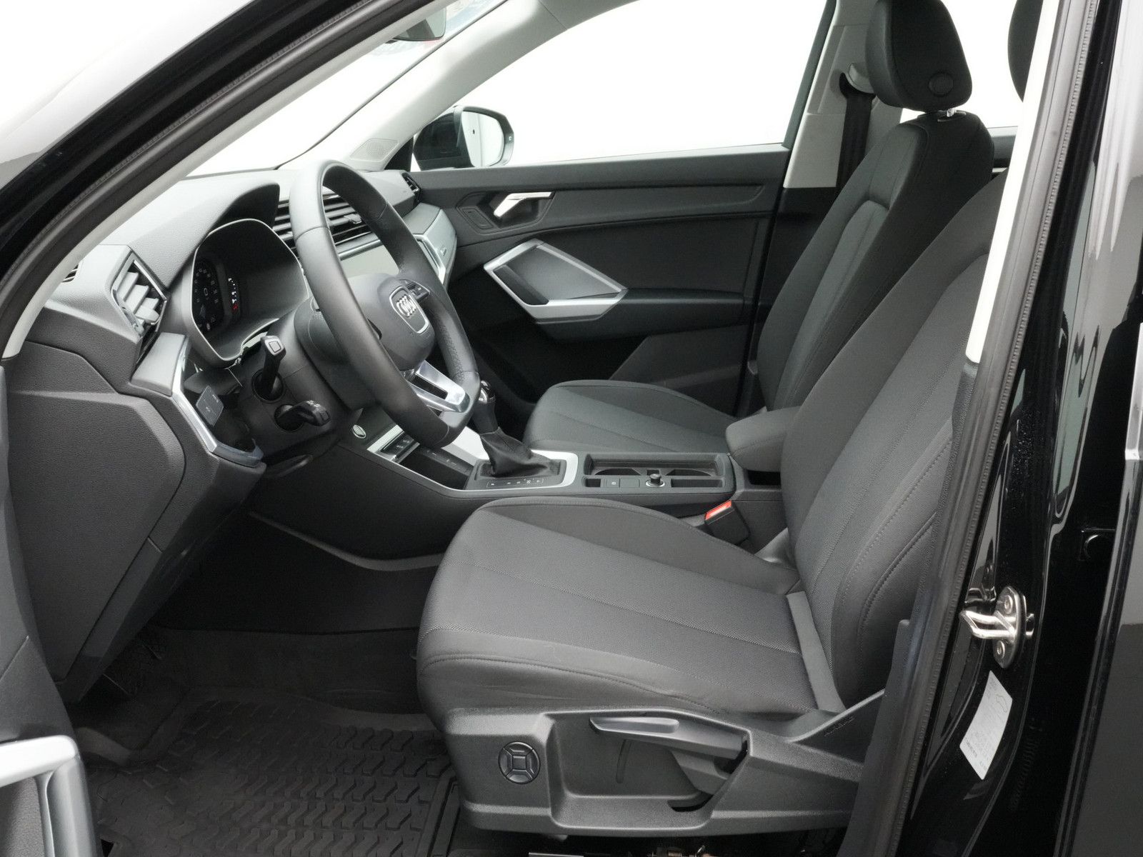 Audi Q3 40 quattro AHK NAVI 360° KAM SHZ LED PDC foto 7