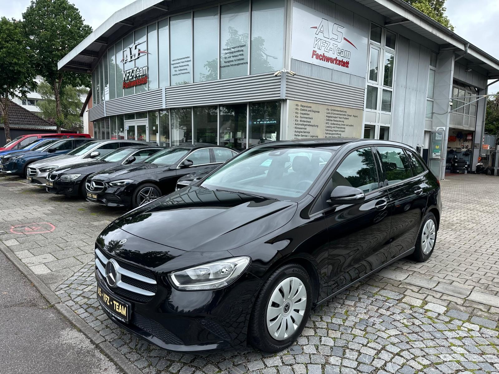 Mercedes-Benz B 200  d Automatik Leder Navi Pdc Led 8 Fach