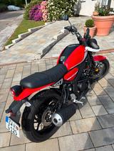 Yamaha XSR 125 mit Tieferlegung - YAMAHA XSR125