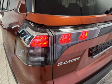 Suzuki S-Cross 1.4 Comfort Automatik LED SH Kamera Navi