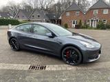 Tesla Model 3 Allradantrieb mit Dualmotor Performa... - Tesla Gebrauchtwagen in Hamburg