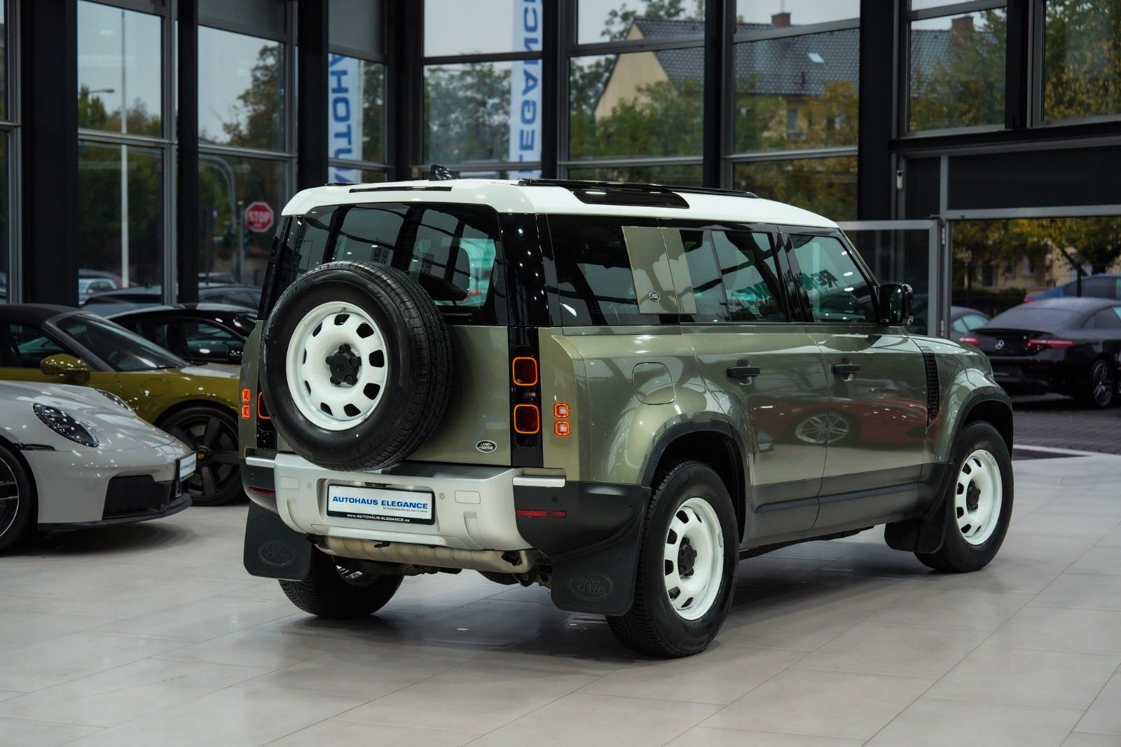 Land Rover Defender 110*EXT-PAKET*LUFTFEDER*360°*PIVI-PRO* foto 2