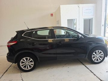 Nissan Qashqai - 4