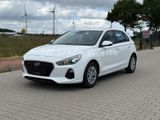 Hyundai i30 1.4 Lim. Model2018 Navi Kamera LaneAssit 16" - Hyundai: Model